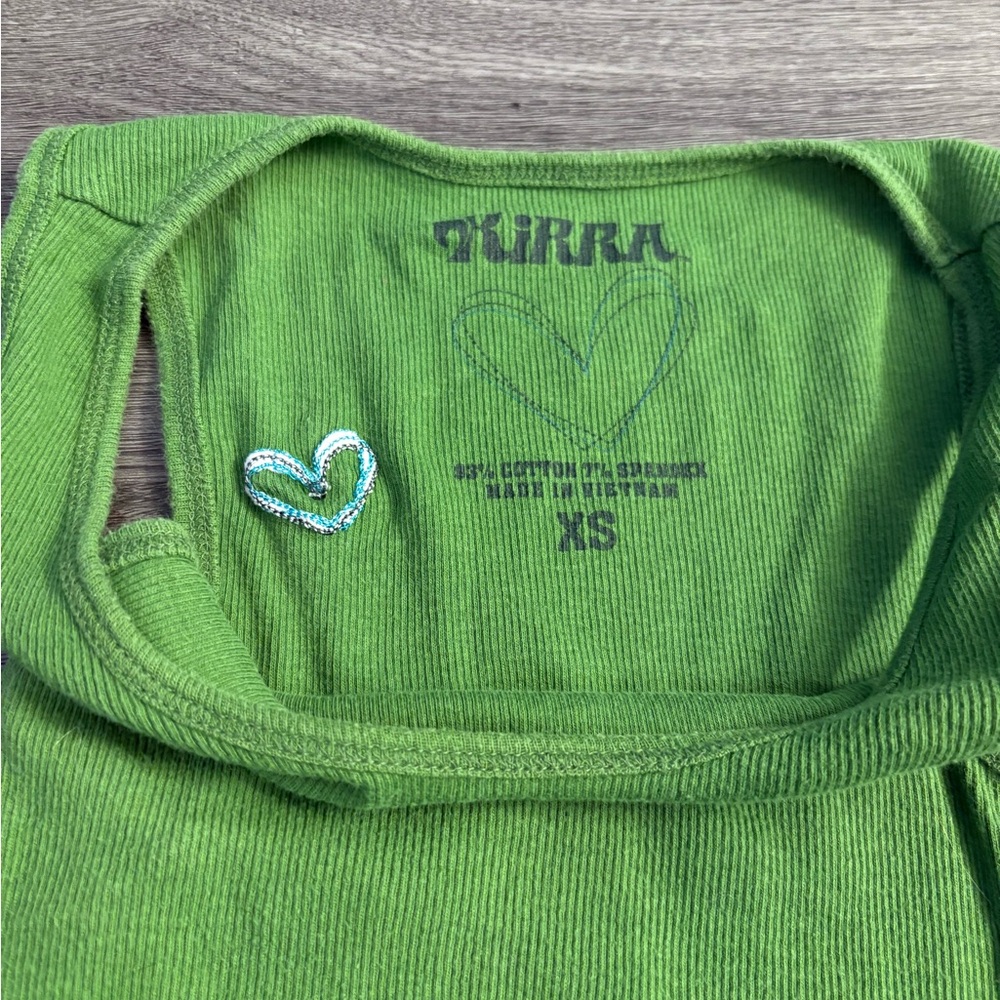 Kirra Green and Pink Tank Tops - Picture 6 of 13